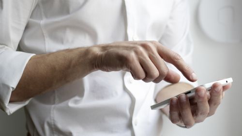 留下您的聯絡方式